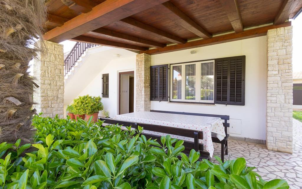 Apartment Fiorina Μεντουλίν Εξωτερικό φωτογραφία